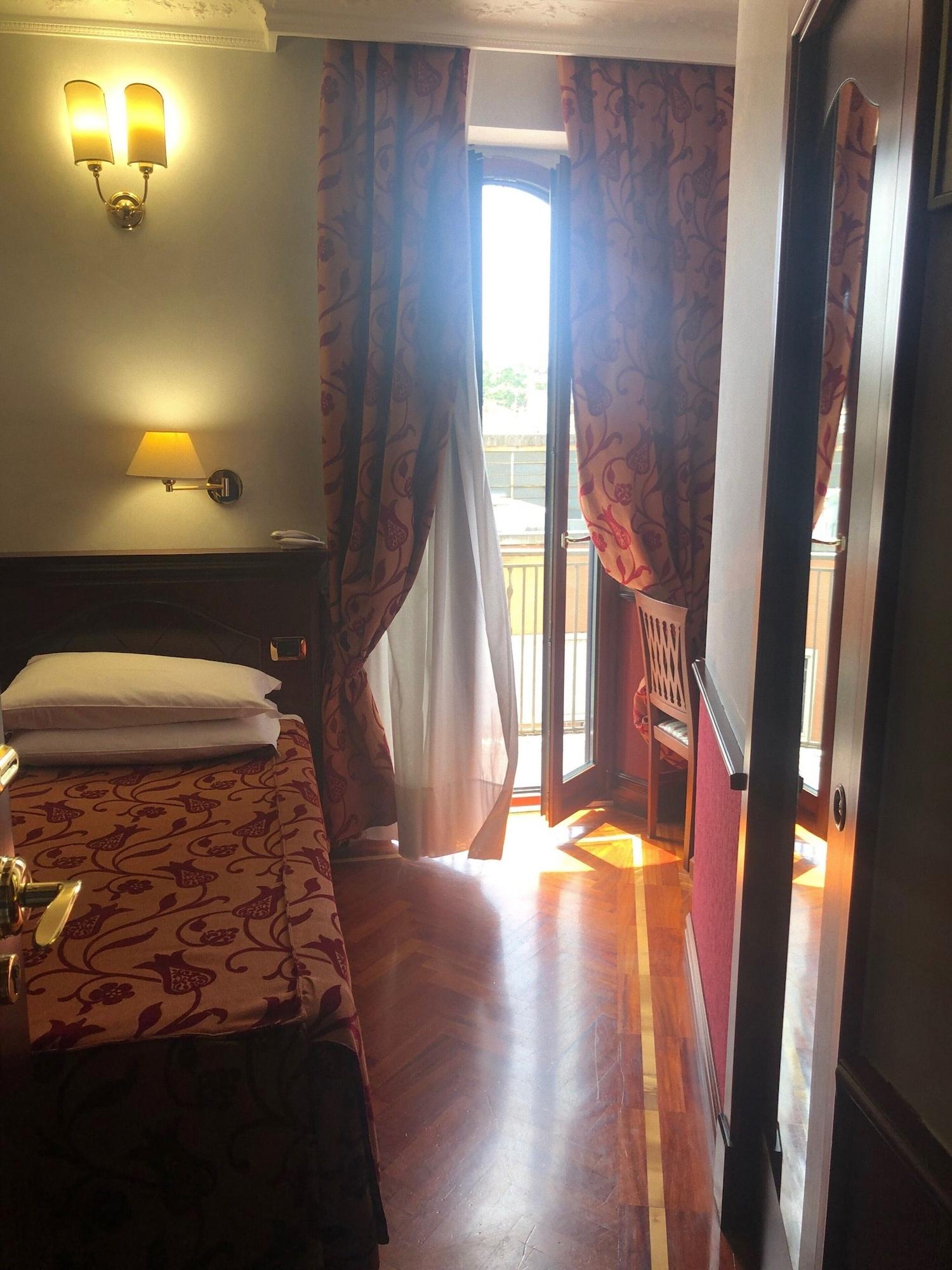 Hotel Best Roma Exteriér fotografie