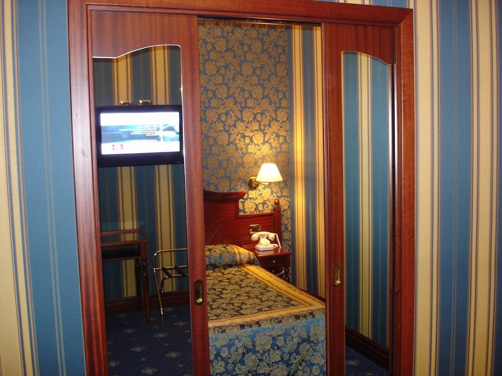 Hotel Best Roma Exteriér fotografie